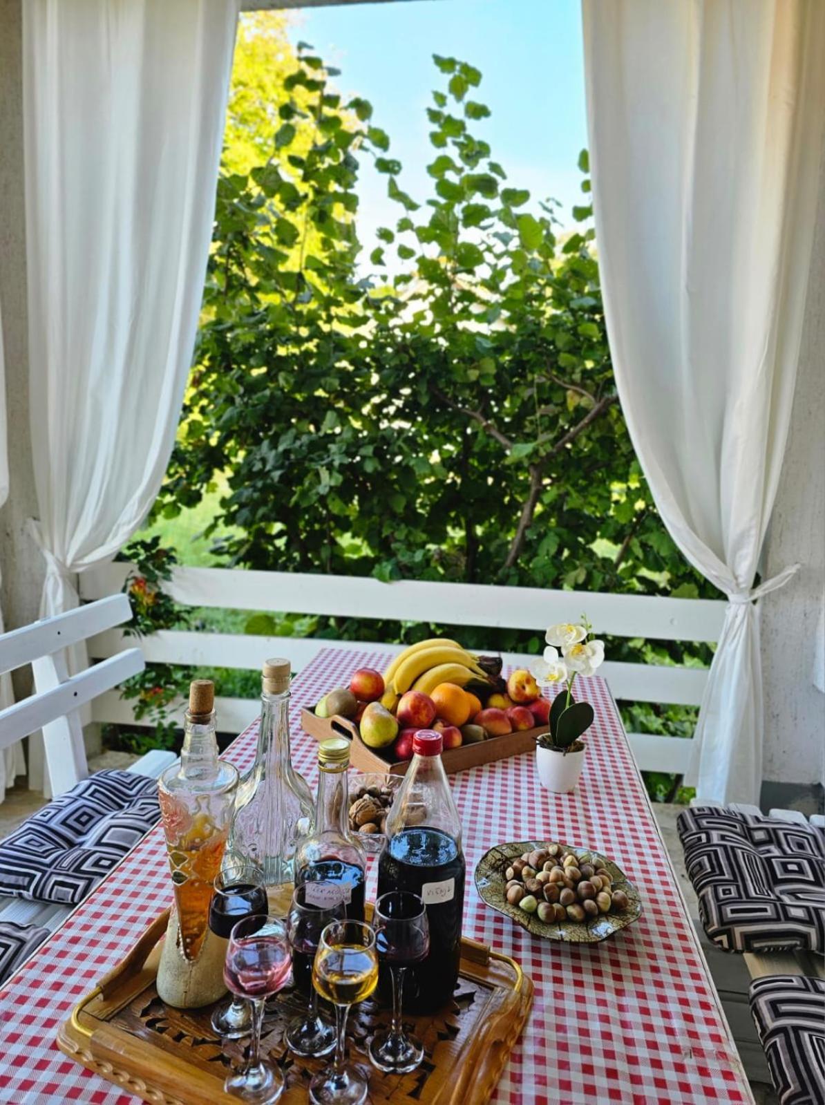 Rooms Vuksa Donji Lapac Экстерьер фото
